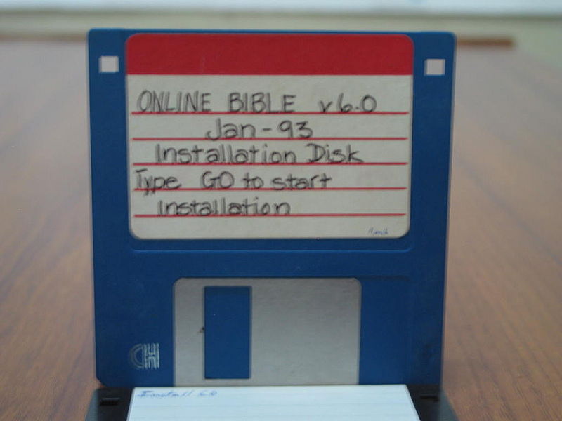 Berkas:Floppy.jpg